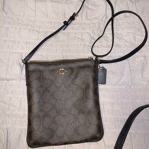 Coach cross body messenger bag